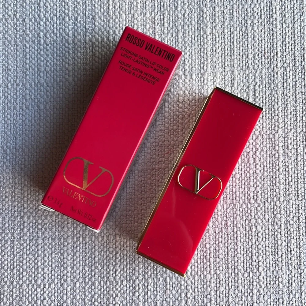 Valentino Rosso Valentino High Pigment Refillable Lipstick - 217A